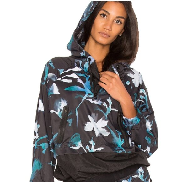 IVY PARK Mixed Mesh Hoodie Windbreaker - size small - Picture 1 of 6